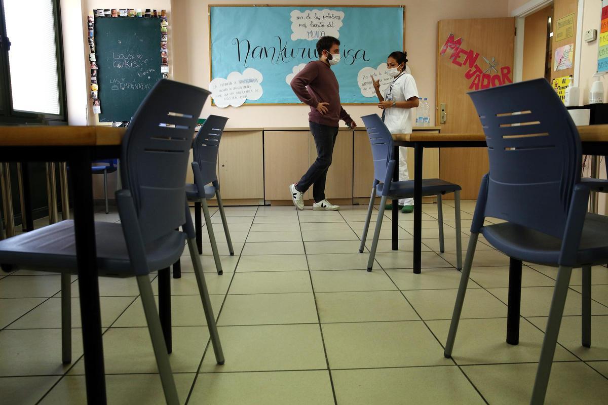 En les trinxeres de la salut mental adolescent: «Després de deixar l’hospital de dia, queden semiabandonats» En les trinxeres de la salut mental adolescent: «Després de deixar l’hospital de dia, queden semiabandonats»