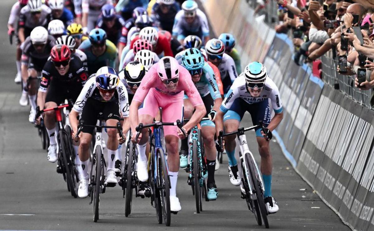 Pedersen suma la seva tercera victòria en el Giro Pedersen suma la seva tercera victòria en el Giro