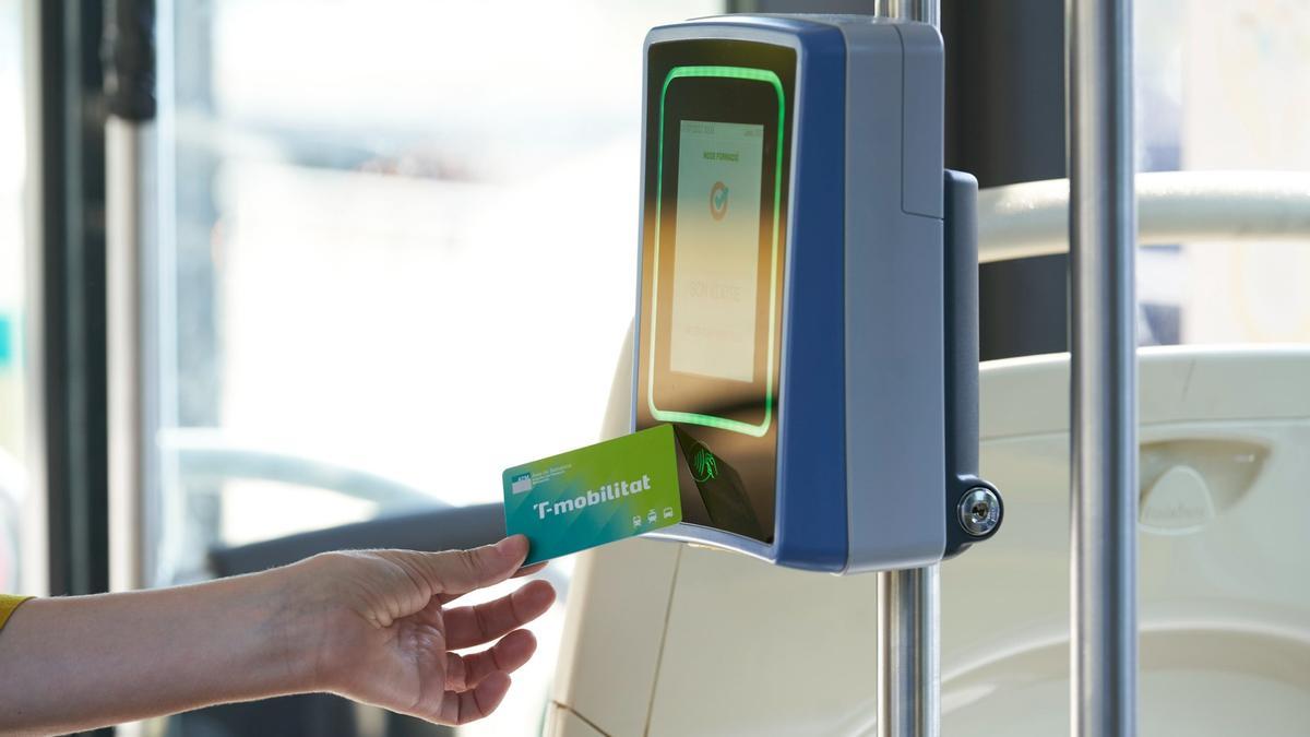 El Govern aspira a estrenar la seva plataforma pública de serveis de mobilitat a finals del 2025 El Govern aspira a estrenar la seva plataforma pública de serveis de mobilitat a finals del 2025