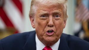 «Ningú se’n salvarà»: Trump adverteix que també aplicarà aranzels a productes electrònics com mòbils i ordinadors