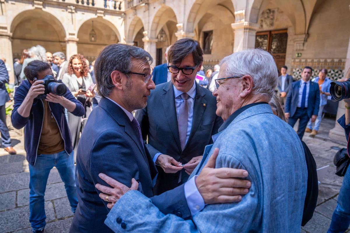 Acto de firma del Pacte Nacional per la Llengua
