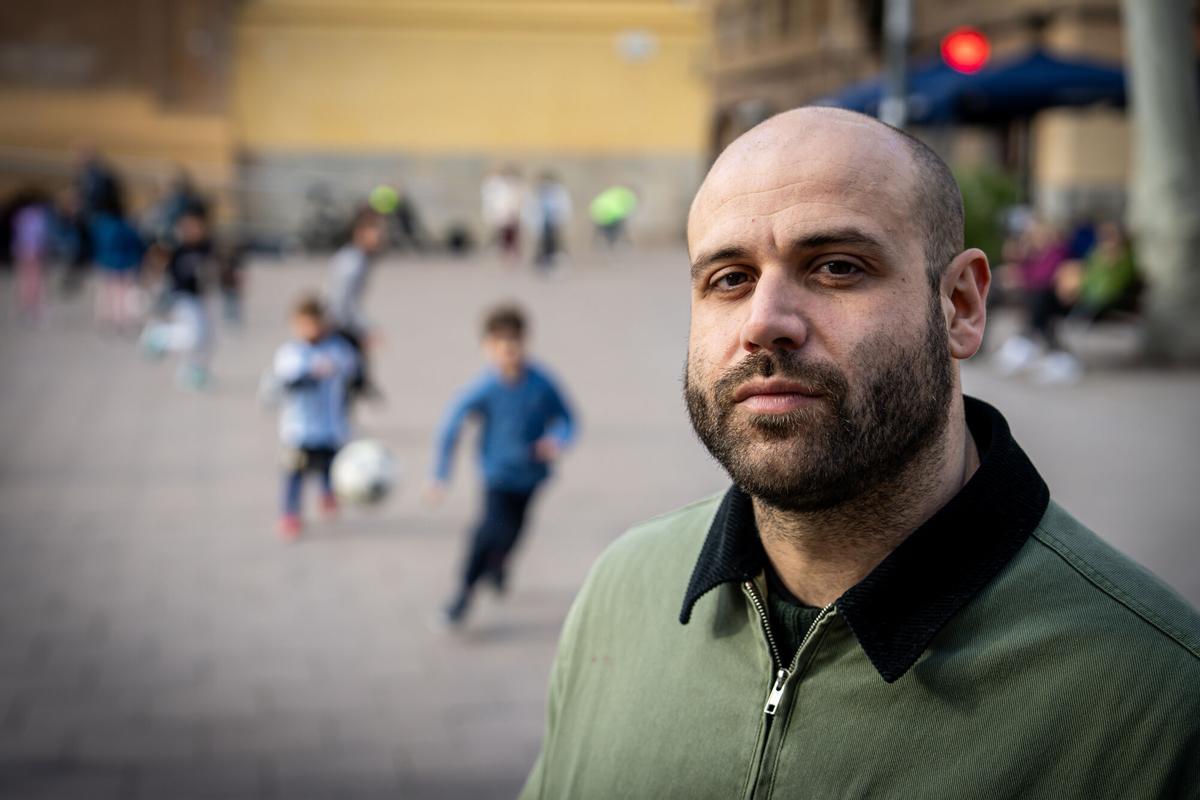 Manel Vidal Boix: «El preu moral que paguem per ser d’un equip de futbol de vegades és insostenible» Manel Vidal Boix: «El preu moral que paguem per ser d’un equip de futbol de vegades és insostenible»