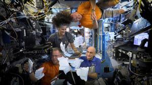 Mentre esperem l’asteroide