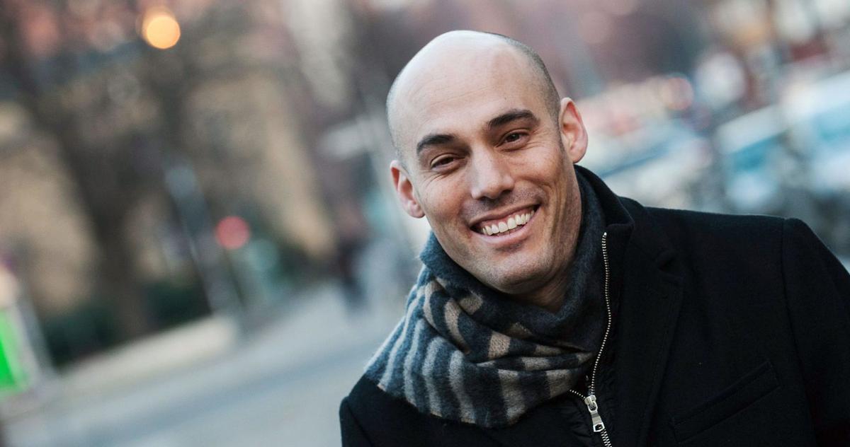 Joshua Oppenheimer: "Ens dirigim cap a l’abisme, i se’ns acaba el temps per escapar-nos-en" Joshua Oppenheimer: "Ens dirigim cap a l’abisme, i se’ns acaba el temps per escapar-nos-en"