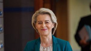 Von der Leyen negocia amb els grups per assegurar-se la reelecció