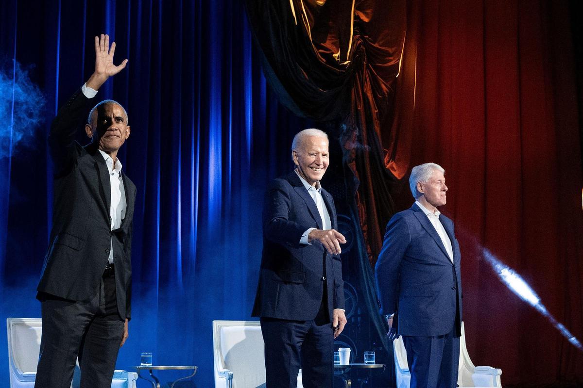 Obama y Clinton apoyan a Biden en un acto en Nueva York Obama y Clinton apoyan a Biden en un acto en Nueva York