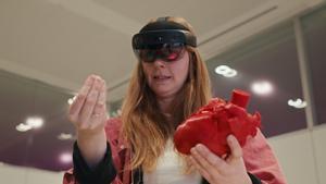 Linventora i experta en robòtica Simone Giertz presenta la nova sèrie documental.