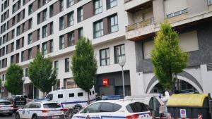 Trobada morta una dona amb indicis de violència en un aparthotel de Vitòria