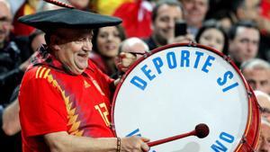 El futbol espanyol acomiada Manolo i el seu bombo